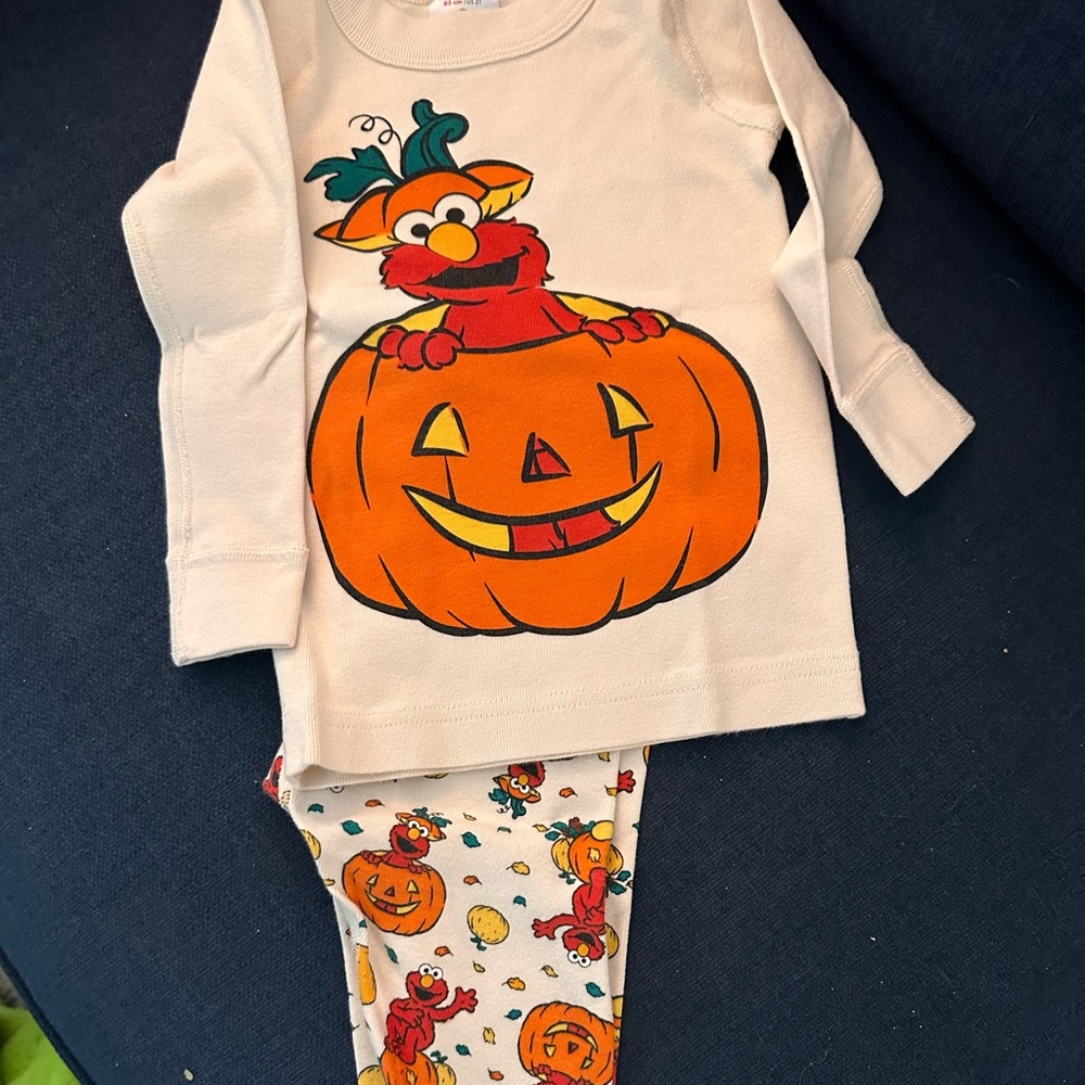 Hanna Andersson Kids Pajama Set - Cream and Orange